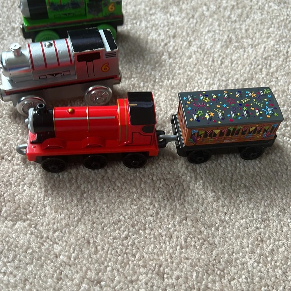 Thomas Train - Picture 3 of 5